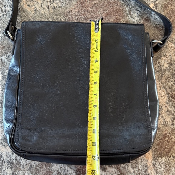 Italian Leather | Made In Italy | Black Shoulder Bag - Picture 6 of 8